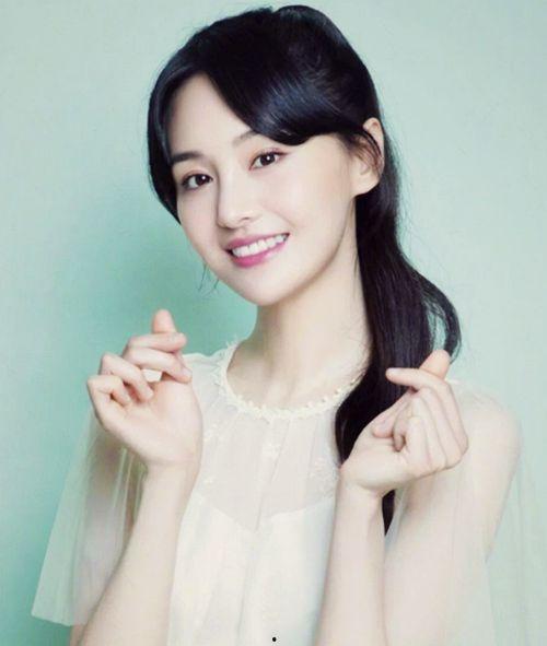 郑爽在娱乐圈吃瓜,揭秘明星背后的风云变幻